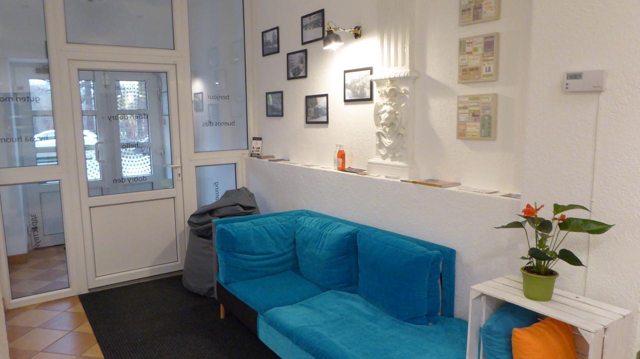 Flyfly Hostel , Darmowy Parking , Rezerwuj Przez Urzadzenia Mobilne -10 Procent 브로츠와프 외부 사진